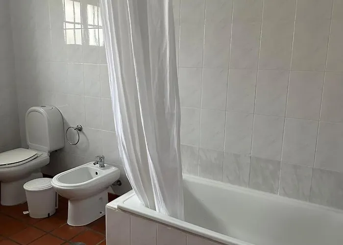 Santa Cruz Flores Casa de Férias Lajes das Flores