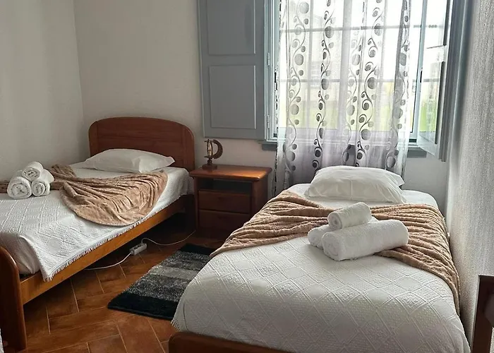 Santa Cruz Flores Ferienhaus Lajes das Flores